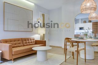 Miete Etagenwohnung  Covarrubias. Piso en alquiler en calle covarrubias