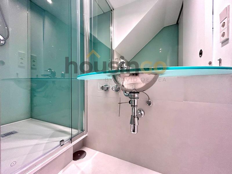 Foto a8e7b717-babc-4c7e-b442-e65fd374393b. Location appartement dans Sol Madrid