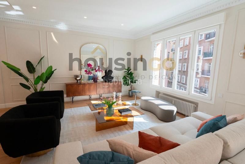 Foto 86be8310-dd5c-4294-ab10-e1f4b1a9d868. Piso  en venta en paseo de la castellana en El Viso Madrid