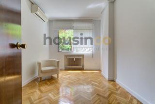 Lloguer Apartament  Rafael calvo. Piso en alquiler en calle rafael calvo
