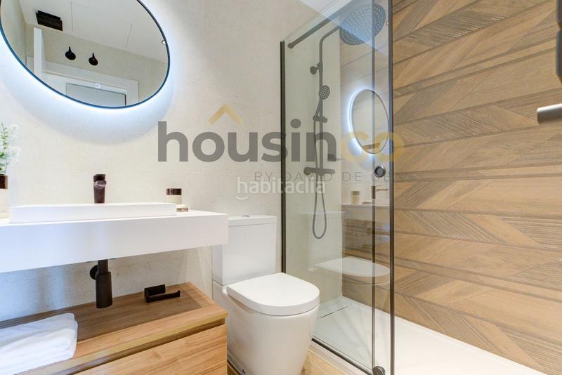 Foto 176d1cc3-9e9e-4554-b945-352de8cbeb87. Piso  en venta en calle alcántara en Goya Madrid