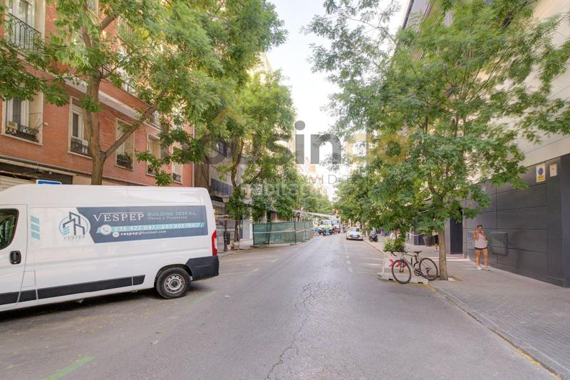 Foto 45e81e70-6c5d-4a82-89d6-1f7f606a6d6b. Piso  en venta en calle alcántara en Goya Madrid