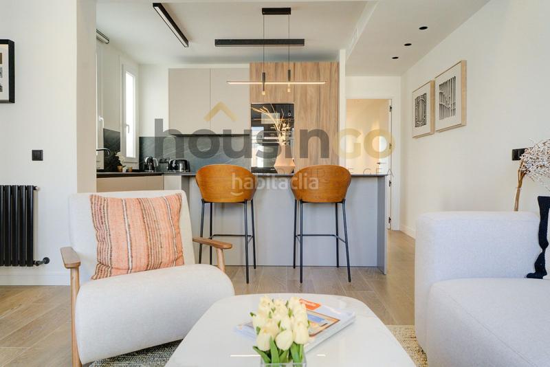 Foto 52068785-d987-4464-ac0f-9c40f9d31594. Piso  en venta en calle alcántara en Goya Madrid