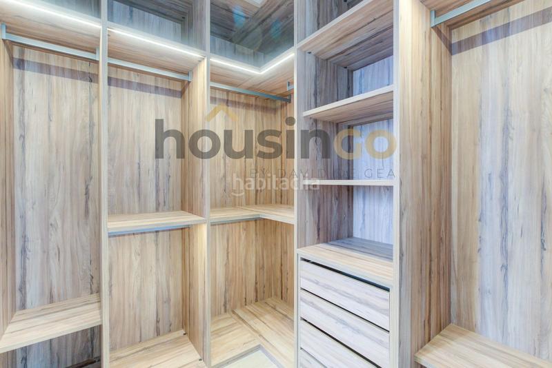 Foto d97b9aa5-b924-4623-9283-2cabe78d48aa. Piso  en venta en calle alcántara en Goya Madrid