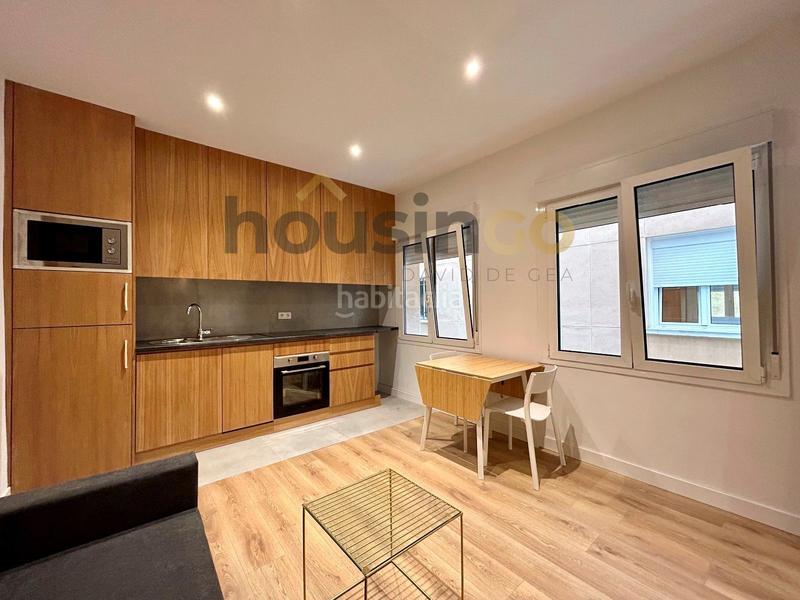 Foto f70baeb4-d2c6-49e1-b807-d9761e538afe. Alquiler apartamento apartaestudio en alquiler en plaza castilla en Madrid