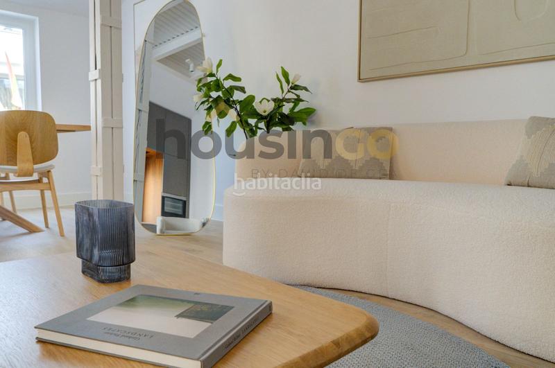 Foto 14fc728d-04c6-46f5-8f7a-b9e77aa065d1. Àtic amb calefacció a Justicia-Chueca Madrid