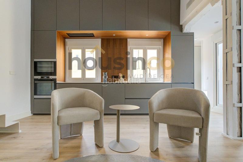 Foto 4d1e5a11-c30e-4434-8ae5-34bd635c7a47. Àtic amb calefacció a Justicia-Chueca Madrid