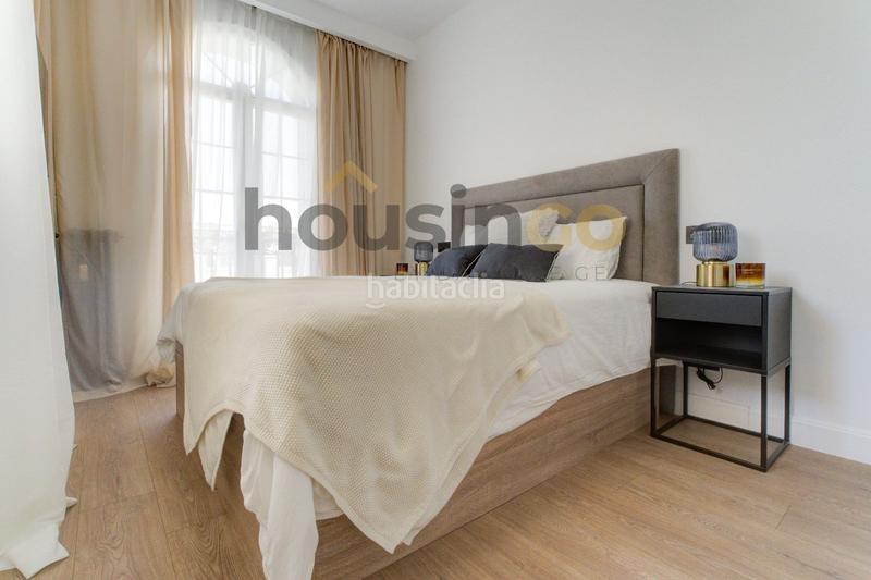 Foto 2c63e690-1363-4621-97f0-4bc93ea74e85. Dachwohnung mit heizung in Recoletos Madrid