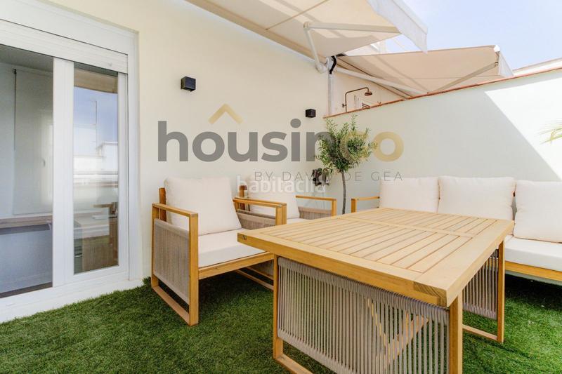 Foto 3aa185ae-8182-487a-83ce-2c5bd70e5b51. Dachwohnung mit heizung in Recoletos Madrid