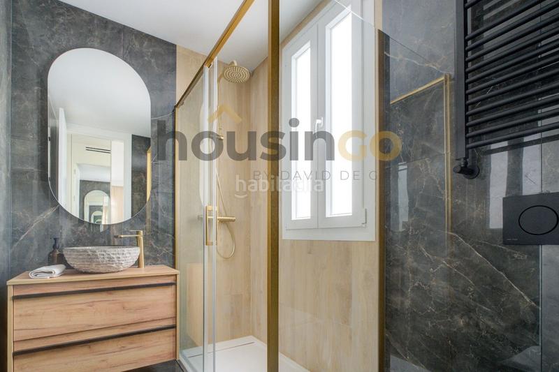 Foto ad9d85ea-abd1-4766-b7c7-ac81e121296f. Dachwohnung mit heizung in Recoletos Madrid