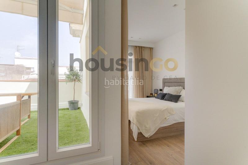 Foto bd8fa104-ac44-4089-b26b-bc1a82168866. Dachwohnung mit heizung in Recoletos Madrid