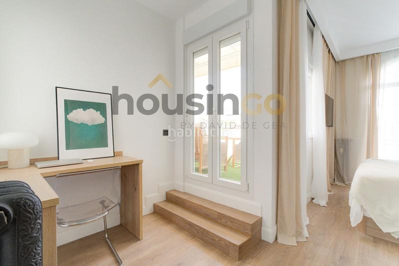 Foto fcf6af2d-6138-4845-9b22-af30389a925a. Dachwohnung mit heizung in Recoletos Madrid
