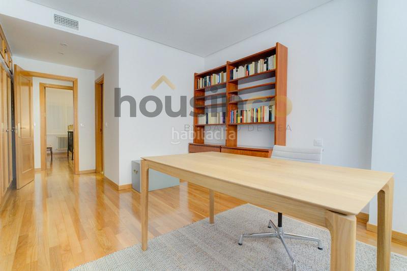 Foto eb02b6f5-4b32-4581-b54b-1b007239cd87. Piso  en venta en Goya en Goya Madrid
