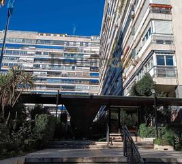 Dúplex  Guzmán el bueno. Dúplex en venta en calle guzmán el bueno
