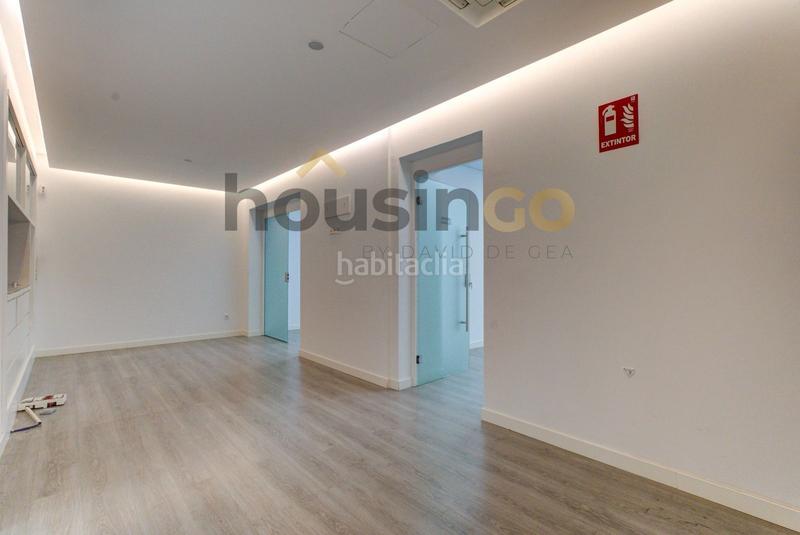 Foto 71cf9250-ebd7-4376-aa5b-4f0a70dbbe51. Alquiler oficina  en alquiler en calle hermosilla en Madrid