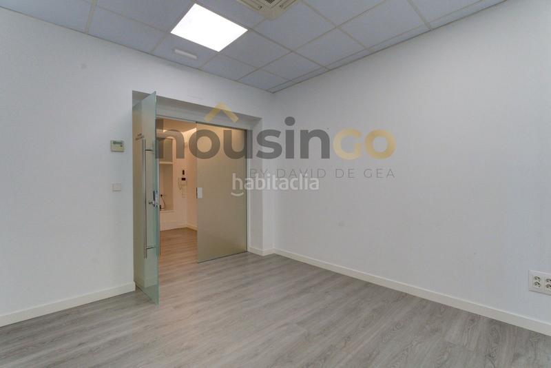Foto 7cf6a670-bf0e-4b74-a514-2b58a6c9a6f9. Alquiler oficina  en alquiler en calle hermosilla en Madrid