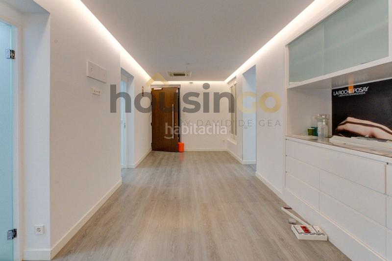 Foto 81abfa1d-ed2c-4e0a-8217-8e09aa869cc4. Alquiler oficina  en alquiler en calle hermosilla en Madrid