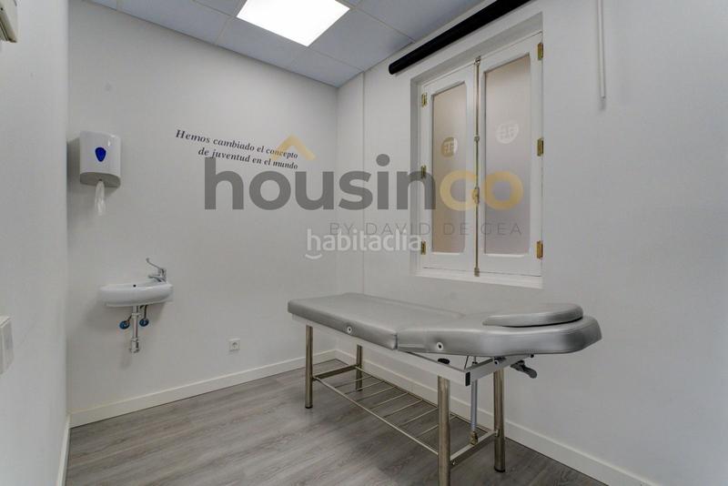 Foto 3059b28b-6459-40cf-98e4-f02b6ad98f04. Lloguer oficina amb calefacció a Recoletos Madrid