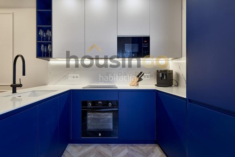 Foto f5cf4883-2e88-40c0-ae1f-e304e7d00af0. Piso  en venta en calle hermosilla en Goya Madrid