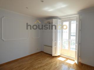 Appartement à AYALA