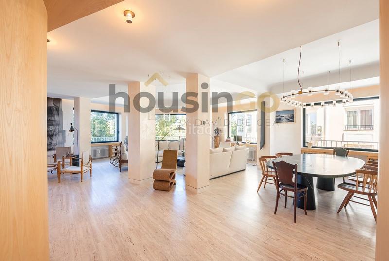 Foto 8c8bdd18-b28a-4258-98ba-f6dce7ddac9b. Piso  en venta en avenida menéndez pelayo en Ibiza Madrid