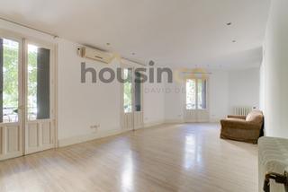Location Appartement  Castelló. Piso en alquiler calle castelló