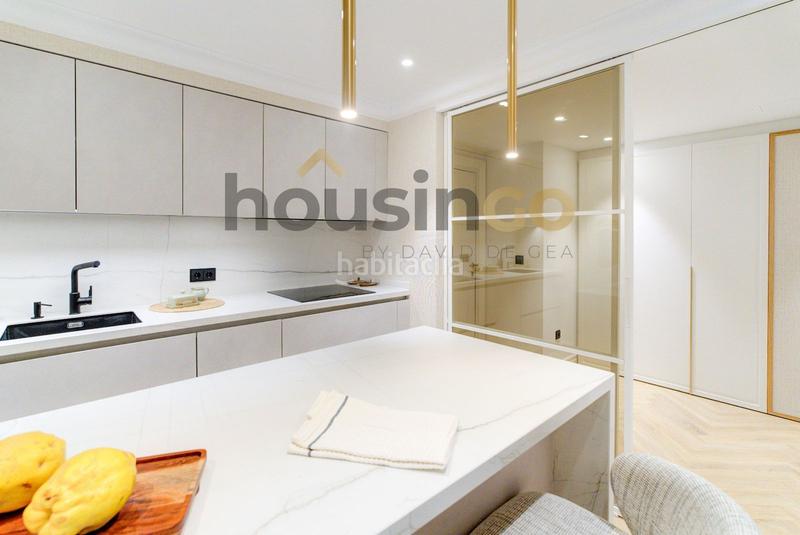 Foto 01b052a9-e21a-4b42-b3ff-9f0480ee5dd6. Appartement avec chauffage parking dans Recoletos Madrid