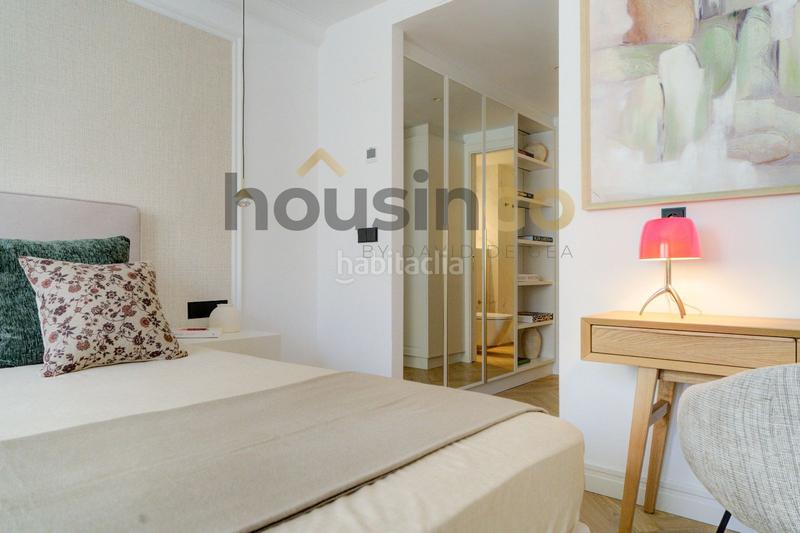 Foto 83c2aca2-9971-4c10-b48a-b8bea8312e2f. Appartement avec chauffage parking dans Recoletos Madrid