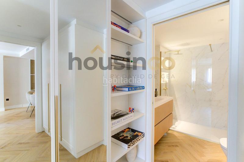 Foto 8a4cac57-9ec6-426e-bbfb-103f8d050b15. Appartement avec chauffage parking dans Recoletos Madrid