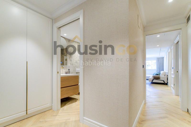 Foto 9a66ec09-4af4-4c7e-9c27-e4f9b93a2f71. Appartement avec chauffage parking dans Recoletos Madrid