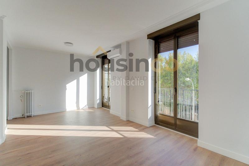 Foto 5f2a54e1-0990-47a6-a52f-7692fc28f6f0. Miete etagenwohnung mit heizung in Lista Madrid