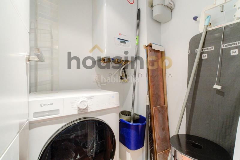 Foto 478f3df5-90fe-4724-b226-efe453cf527d. Location attique avec chauffage dans Castellana Madrid