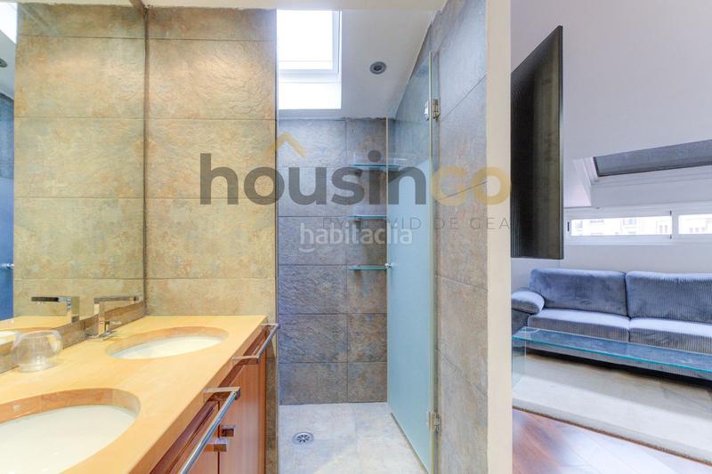 Foto 64213836-ee6c-4f8f-8aed-15251693cecc. Rent penthouse with heating in Castellana Madrid