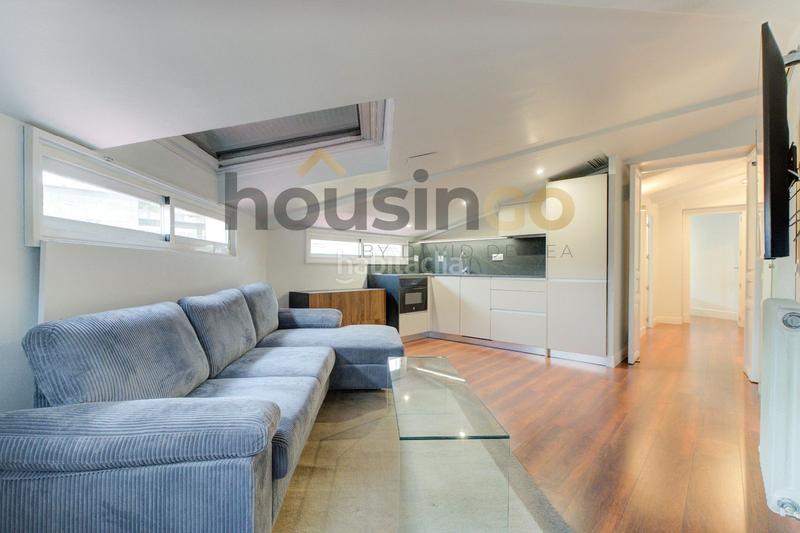 Foto 795c48a8-abd7-4b35-9e0b-79b3a3ad137b. Rent penthouse with heating in Castellana Madrid