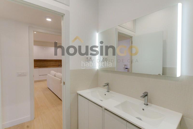 Foto a1b7b2f2-5128-4a5e-800e-03d57ad2bf9c. Piso  en venta en calle príncipe de vergara en Madrid
