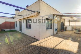 Attique à Ana de Austria