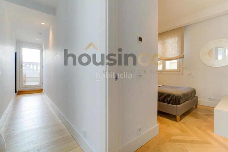 Foto 1603be57-4e0f-474d-a929-934cf99d1925. Attique dans Universidad-Malasaña Madrid