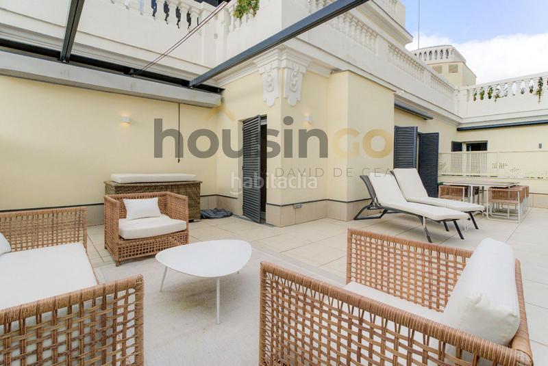 Foto 52e28307-36eb-4f93-9cb9-360ba29875b9. Attique dans Universidad-Malasaña Madrid