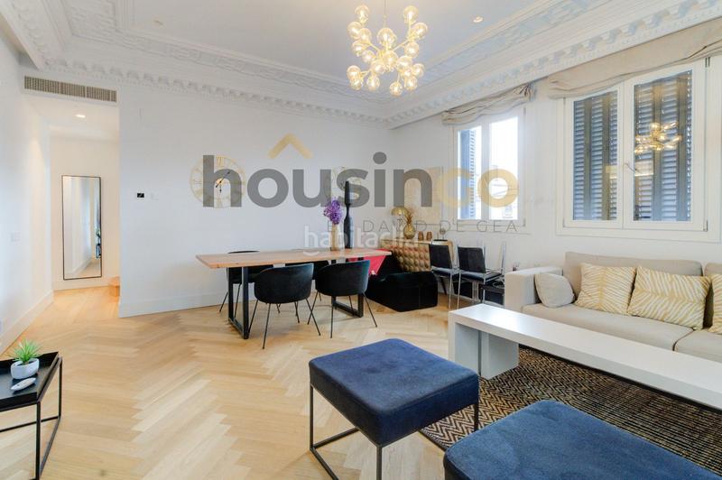 Foto c06ae272-2d40-4e58-b716-7b437d093404. Attique dans Universidad-Malasaña Madrid