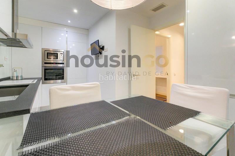 Foto a73b2c00-c400-411f-8bfd-c1c38841ddc2. Etagenwohnung mit heizung in Recoletos Madrid