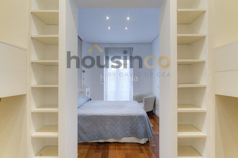 Foto bb7520b0-8d35-4a9a-9559-1e067cfc1ed0. Etagenwohnung mit heizung in Recoletos Madrid