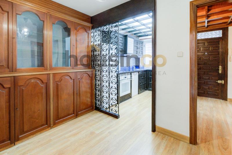 Foto 3ad7d822-25a7-4b66-8d38-9165525f96f6. Location appartement avec chauffage dans Nueva España Madrid