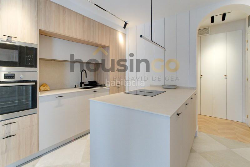 Foto 14b06dc1-651c-430d-aabc-2ead6460782a. Alquiler piso  en alquiler en calle ventura rodríguez en Madrid