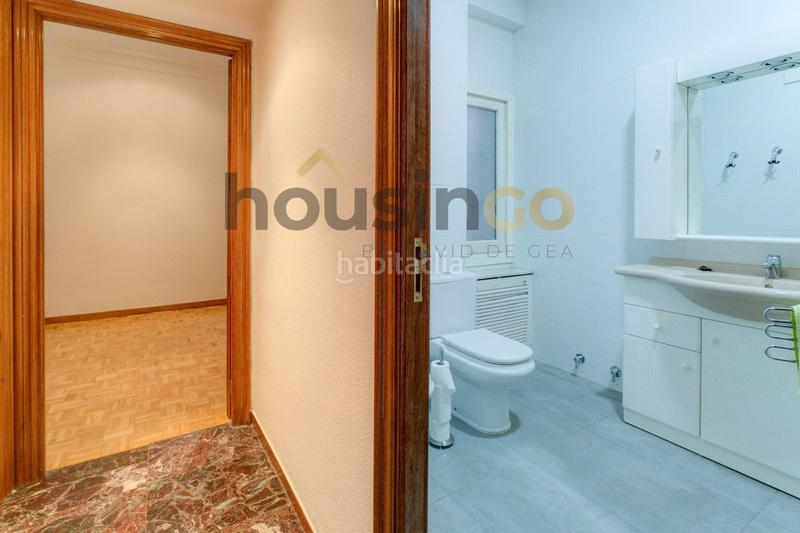 Foto 672c21c6-fa73-4715-8662-19aeb6990d19. Alquiler piso  en alquiler en calle doctor esquerdo en Madrid