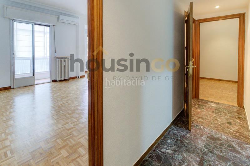Foto 4d7a4da4-4ef4-458f-9812-b0a6ec44d57e. Rent flat with heating in Niño Jesús Madrid