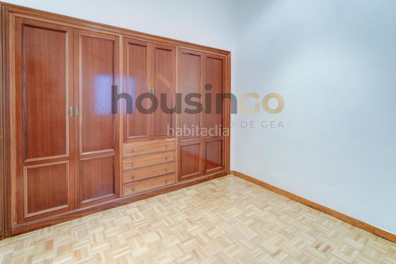 Foto 899cea95-41c0-4dca-ae98-7ede86369bc7. Rent flat with heating in Niño Jesús Madrid