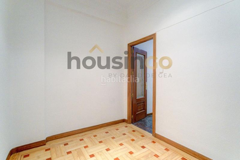 Foto b90739f9-614e-4bde-a2ba-9364885bb512. Rent flat with heating in Niño Jesús Madrid