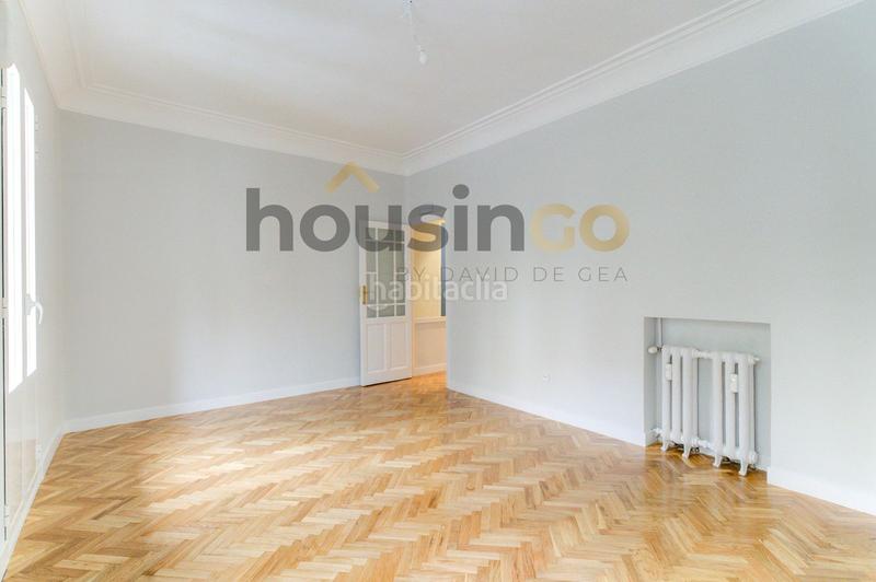 Foto 1037cc0c-d803-4908-bd5c-c84446282542. Alquiler oficina  en alquiler en calle Goya en Madrid