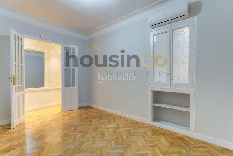 Foto c20280ec-ee8a-4b8a-a958-ac4e6c61dbbc. Alquiler oficina  en alquiler en calle Goya en Madrid