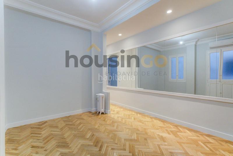 Foto a4d8f80e-b06e-4ce0-982e-61b5507f5253. Lloguer oficina amb calefacció a Goya Madrid